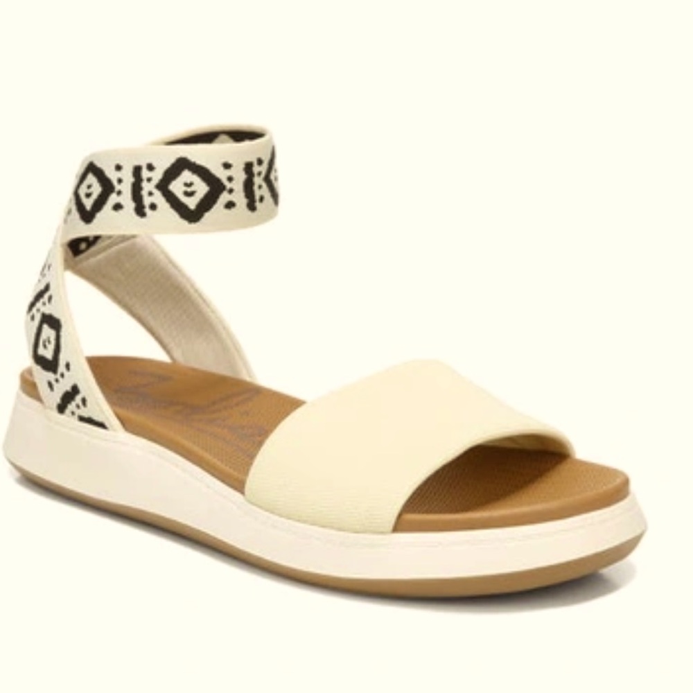 New- Zodiac Cyprus Platform sandals